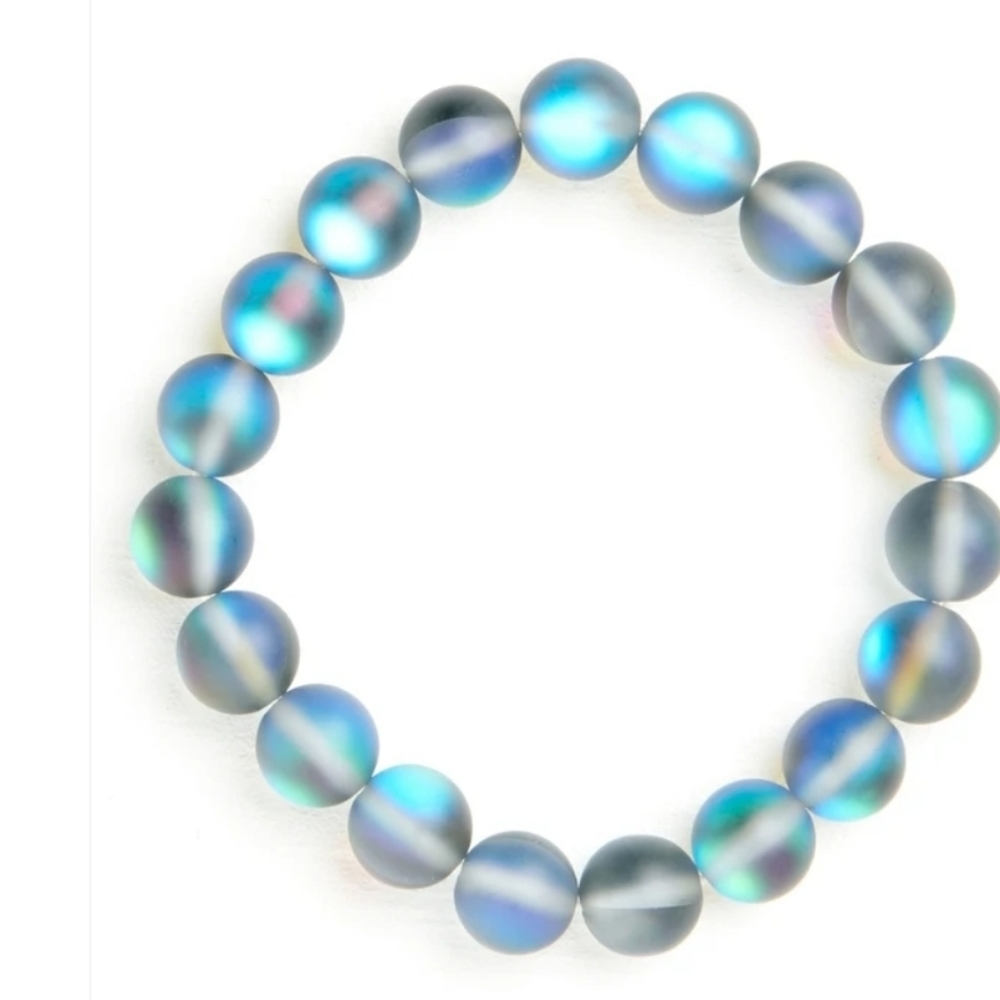 Earthbound Trading Co "Reliable" Aura Beads Bracelet in Gray
